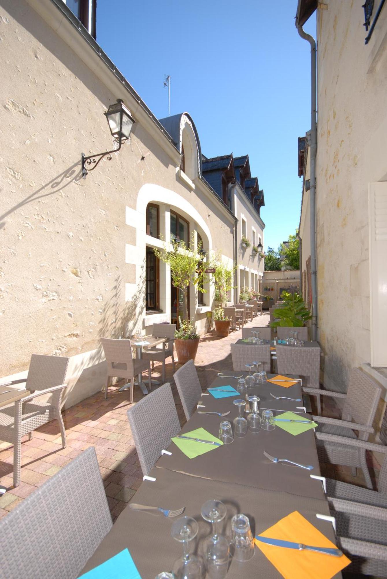 Logis Hotels Restaurant Le Relais Шенонсо Экстерьер фото