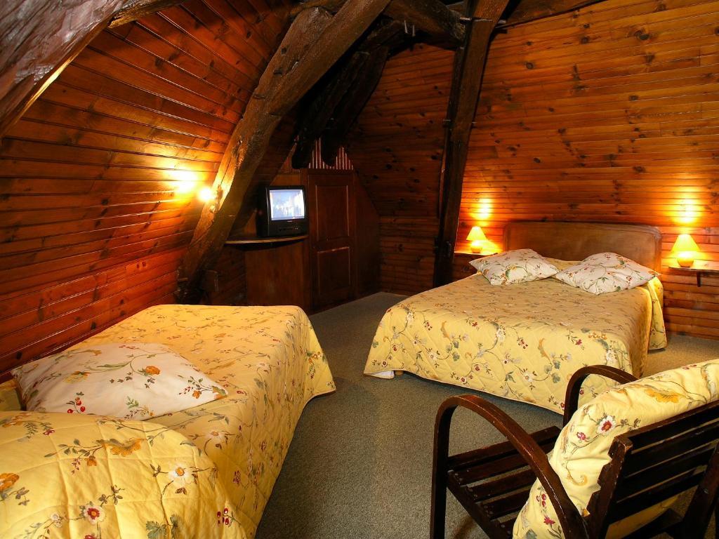 Logis Hotels Restaurant Le Relais Шенонсо Номер фото