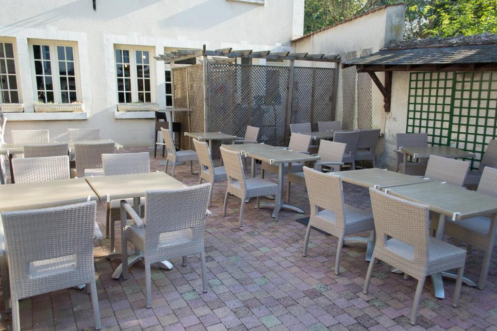 Logis Hotels Restaurant Le Relais Шенонсо Экстерьер фото
